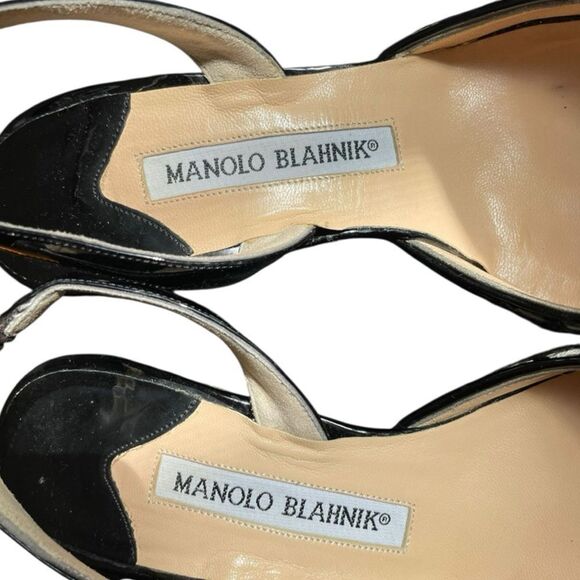 Manolo Blahnik Carolyne Black/White Slingback Heels - Picture 7 of 8